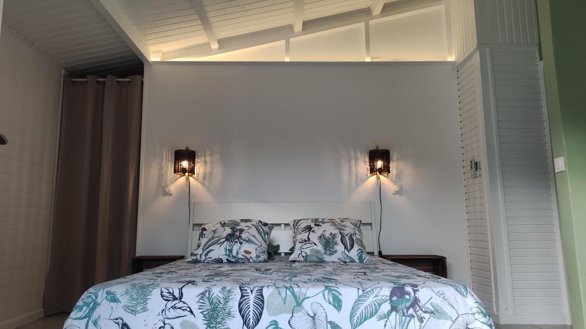 Les Coulirooms - Suite Avec Jacuzzi Et Grande Terrasse Sainte-Anne (Grande-Terre) Exterior foto