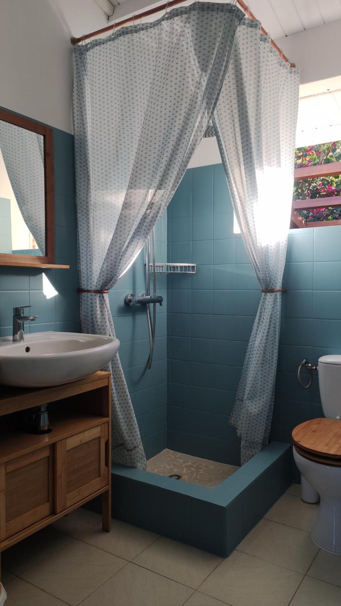 Les Coulirooms - Suite Avec Jacuzzi Et Grande Terrasse Sainte-Anne (Grande-Terre) Exterior foto